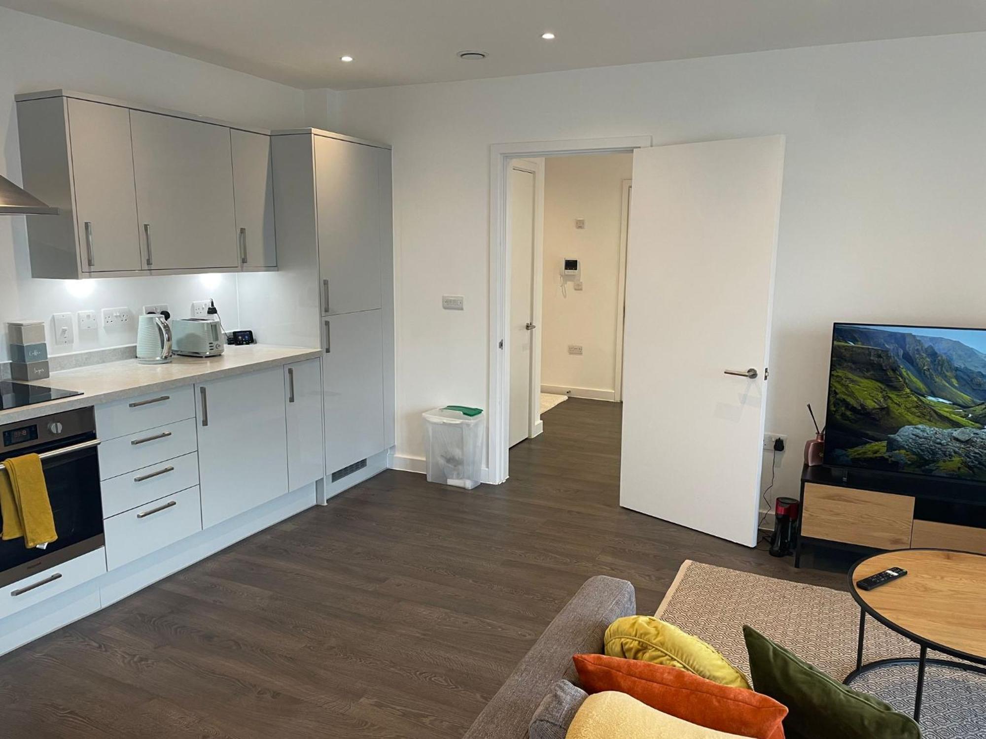 Malixa Uk Croydon Exterior foto