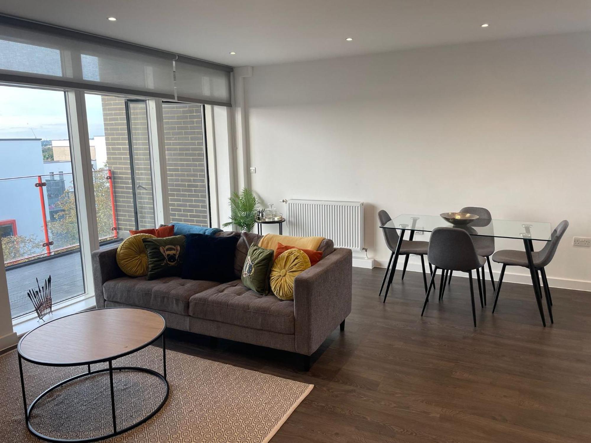 Malixa Uk Croydon Exterior foto